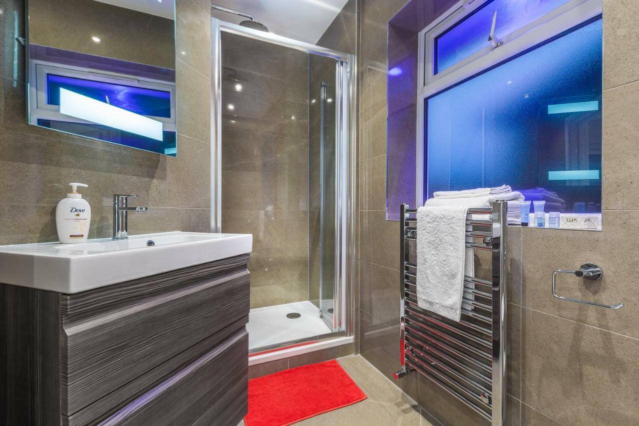 Single Room with Shower