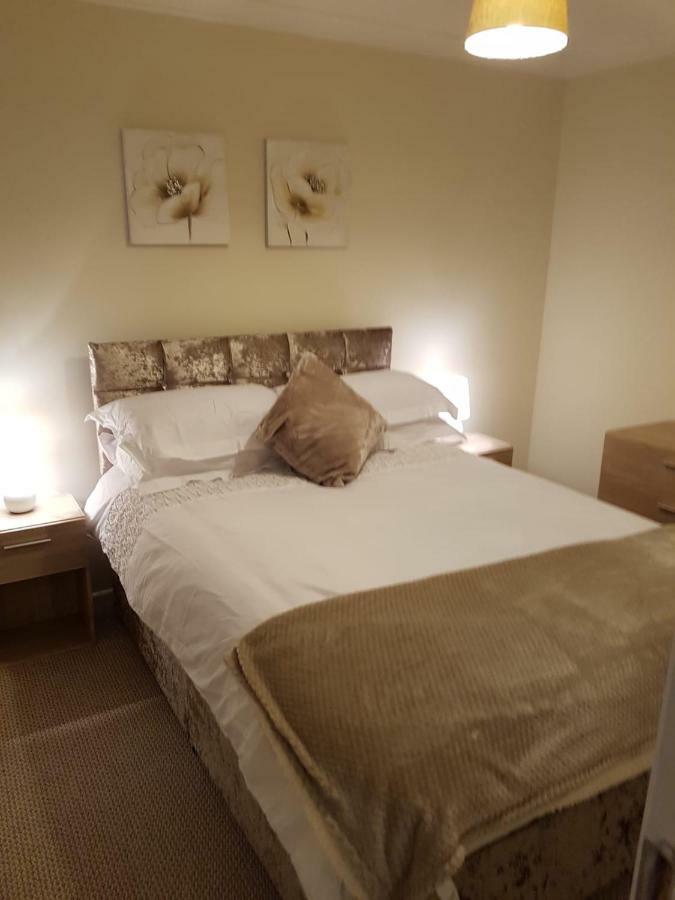 Double Room with Private Bathroom,871298402:JPEG