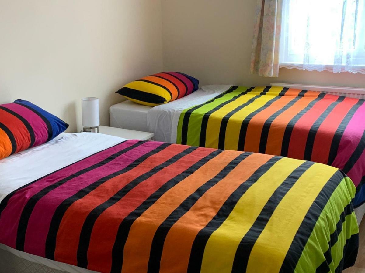 Economy Double Room,883404736:JPEG