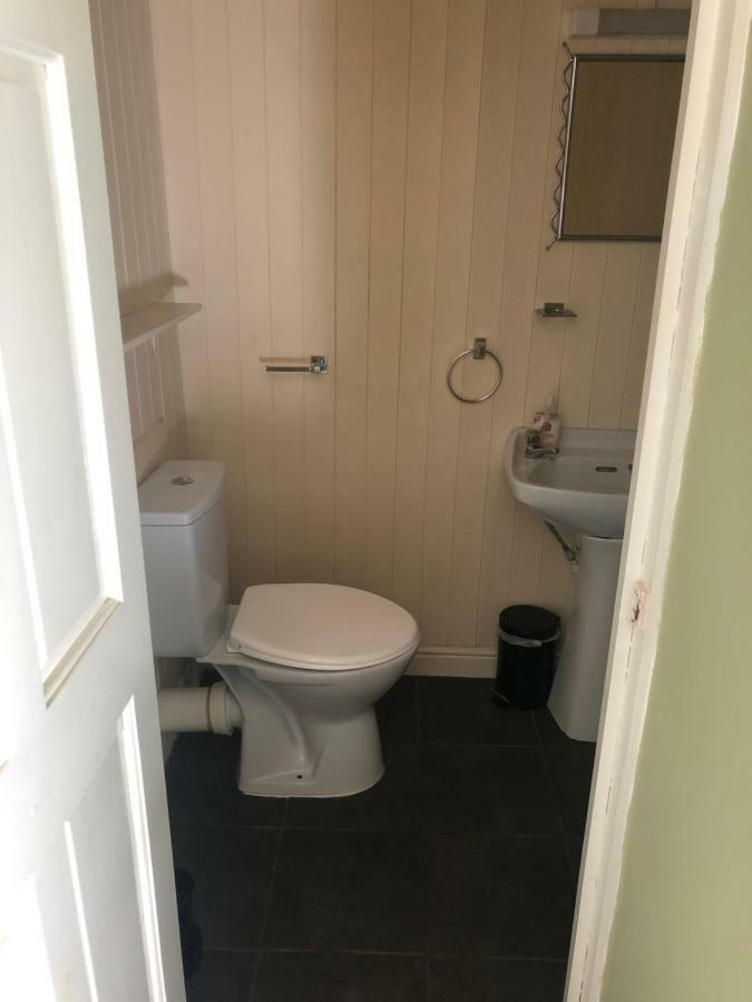 Single Room,910035019:JPEG