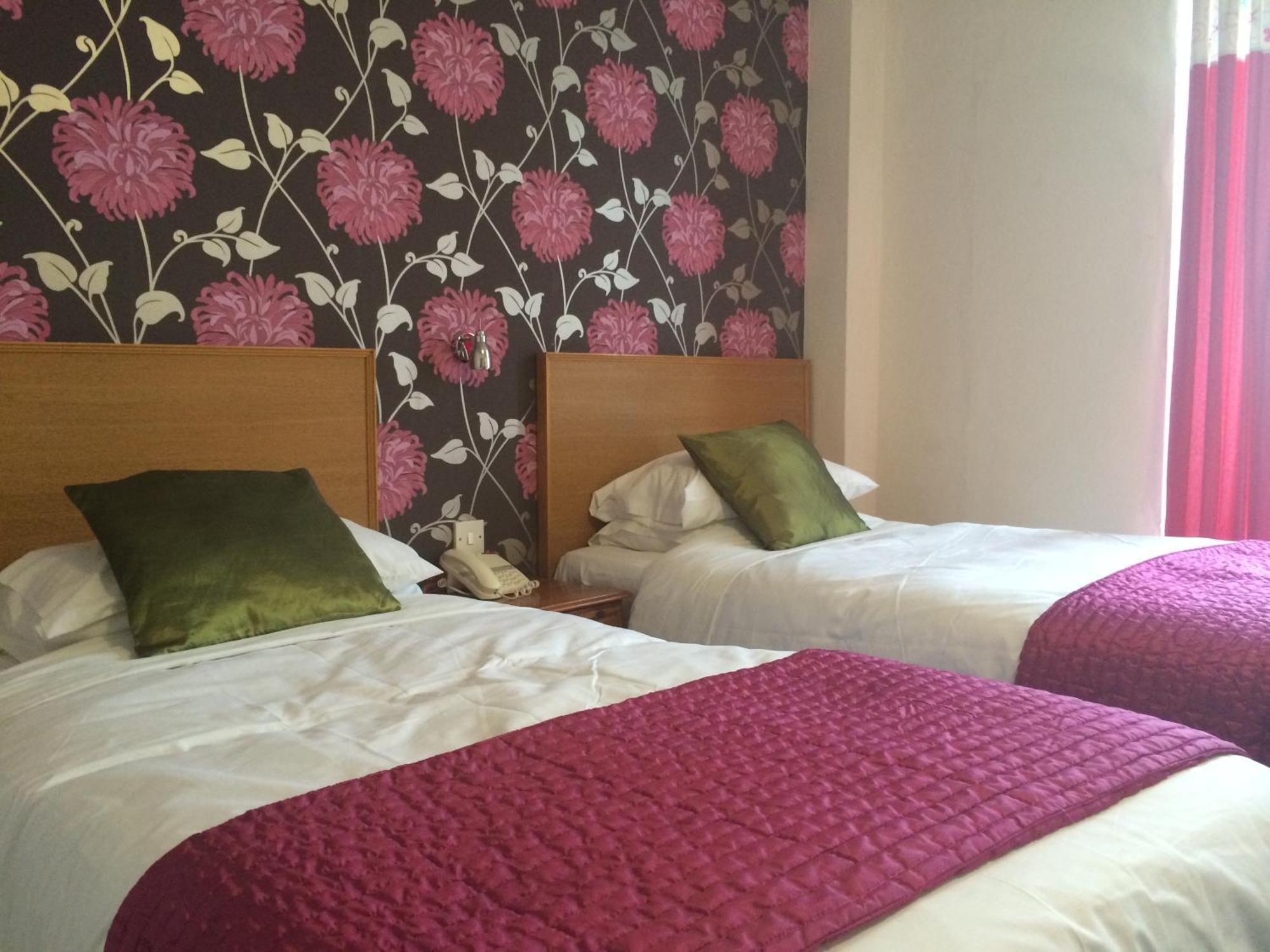 Twin Room,1215404557:JPEG