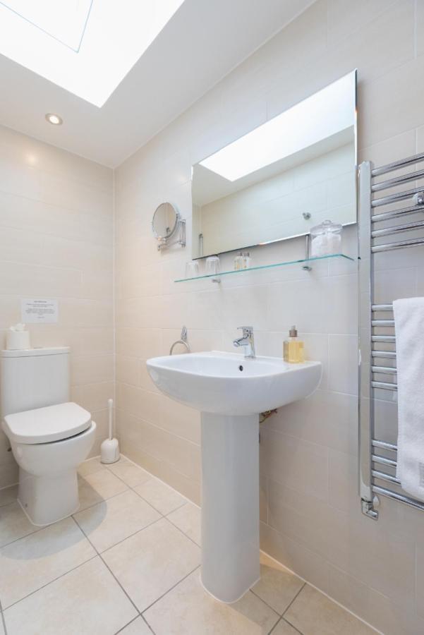 Double Room with Lake View,1603769899:JPEG