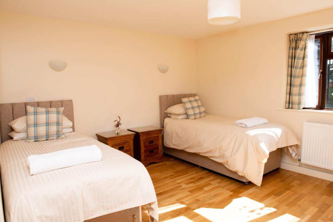 Twin Room,1115991753:JPEG