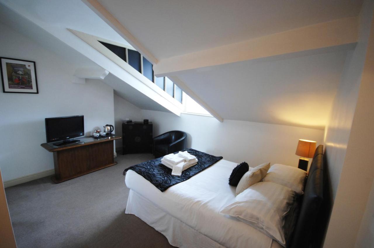Small Double Room