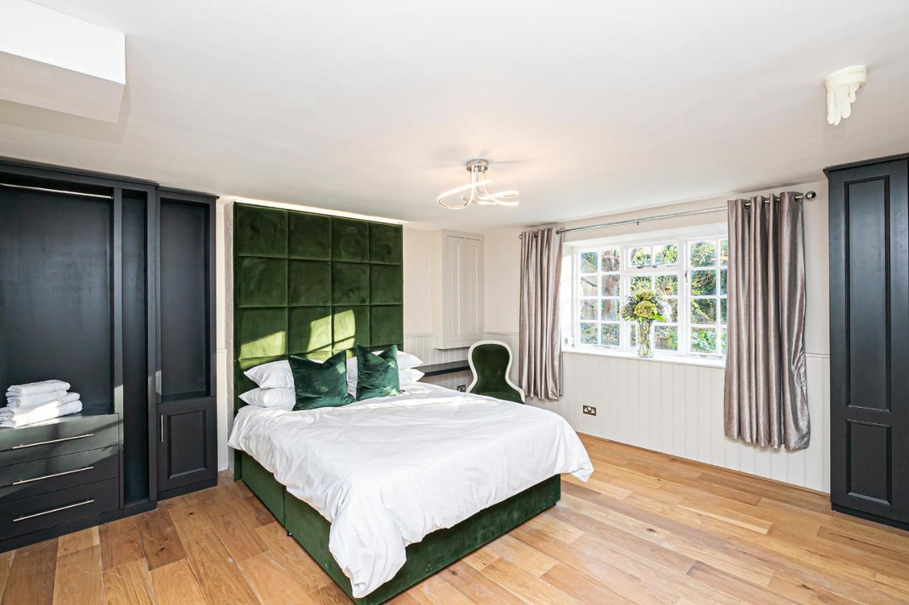 King Room,955883353:JPEG