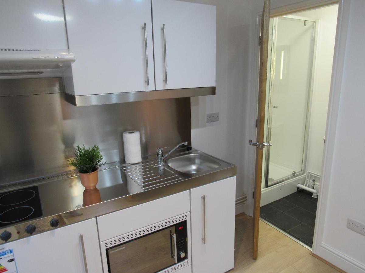 Family Studio,958454167:JPEG