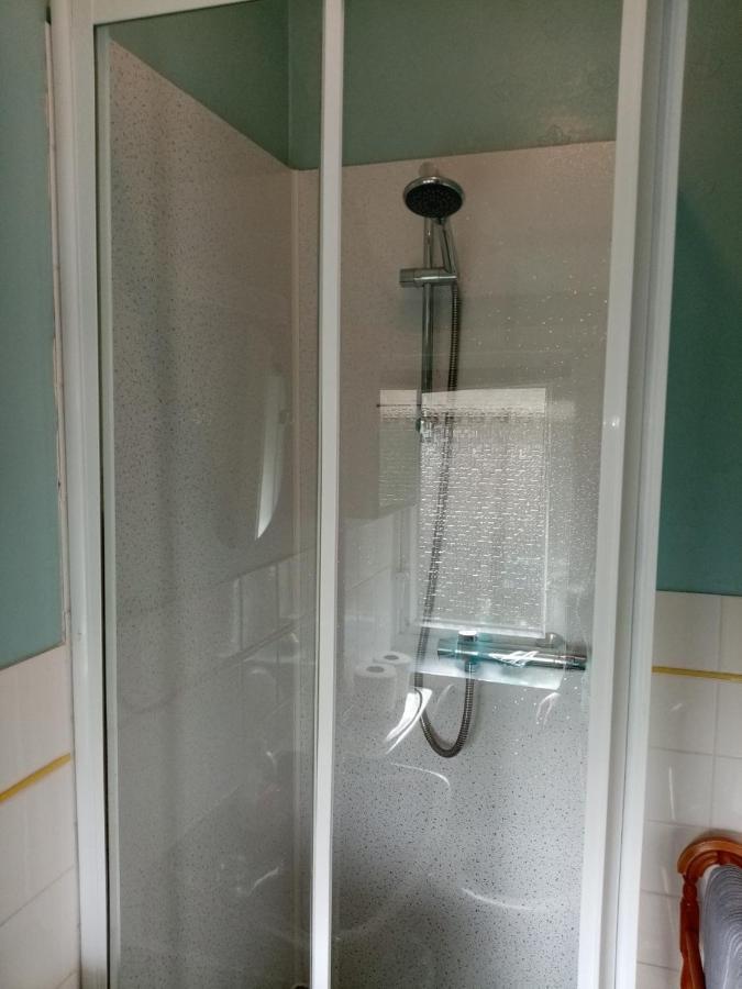 Twin Room with Private Bathroom