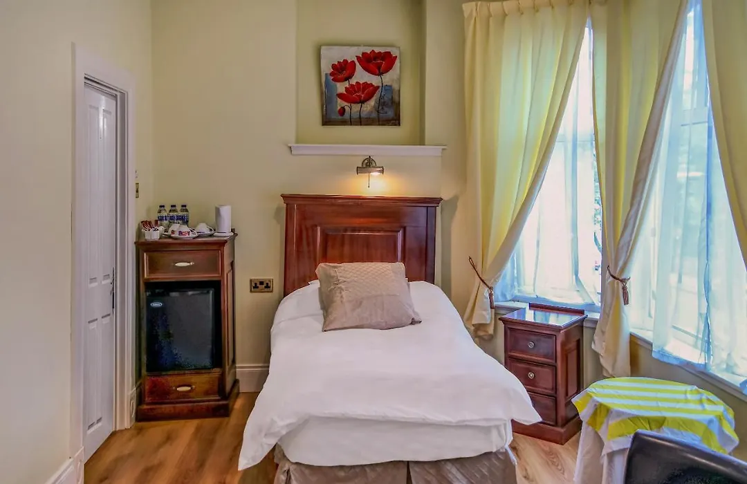 Avenue House Guest House-1