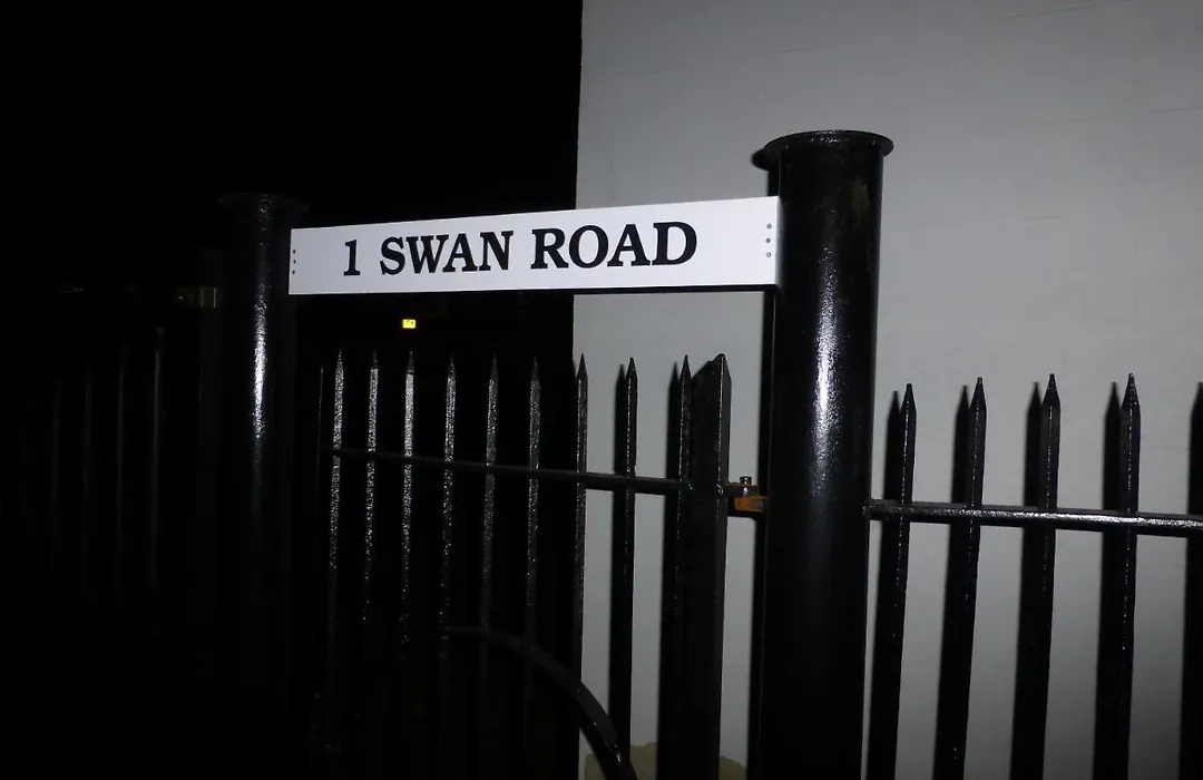 Swan Guest House London - Heathrow-1