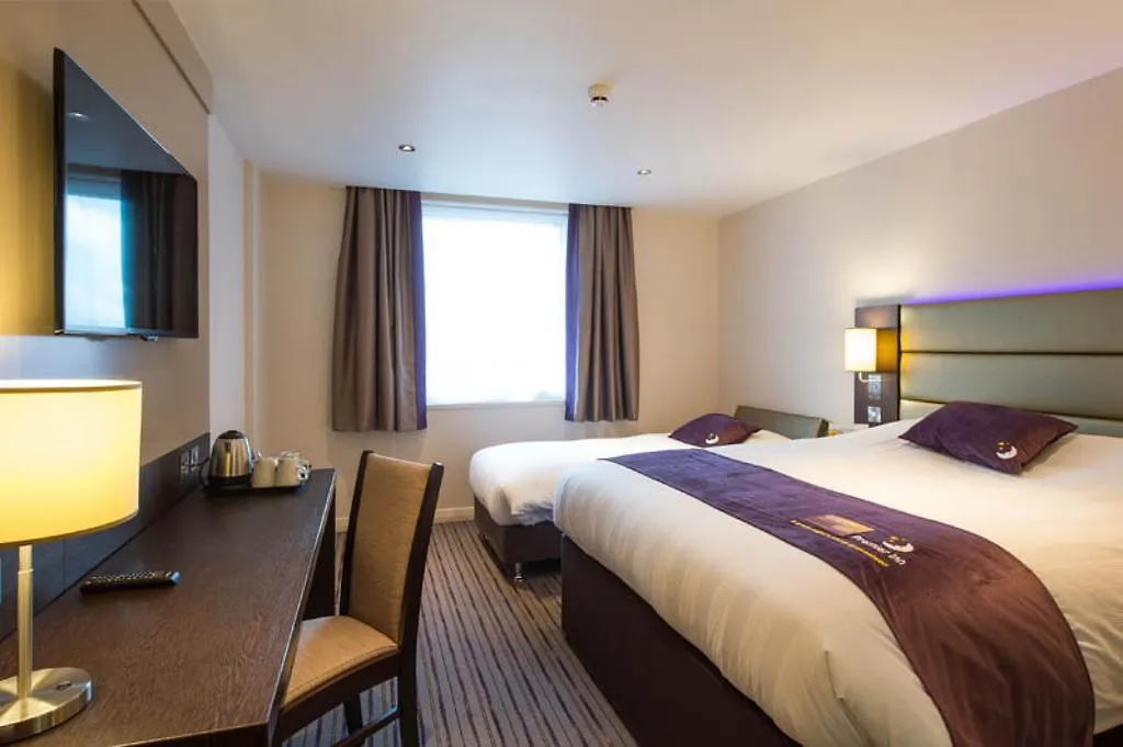 Premier Inn Southampton City Centre-1