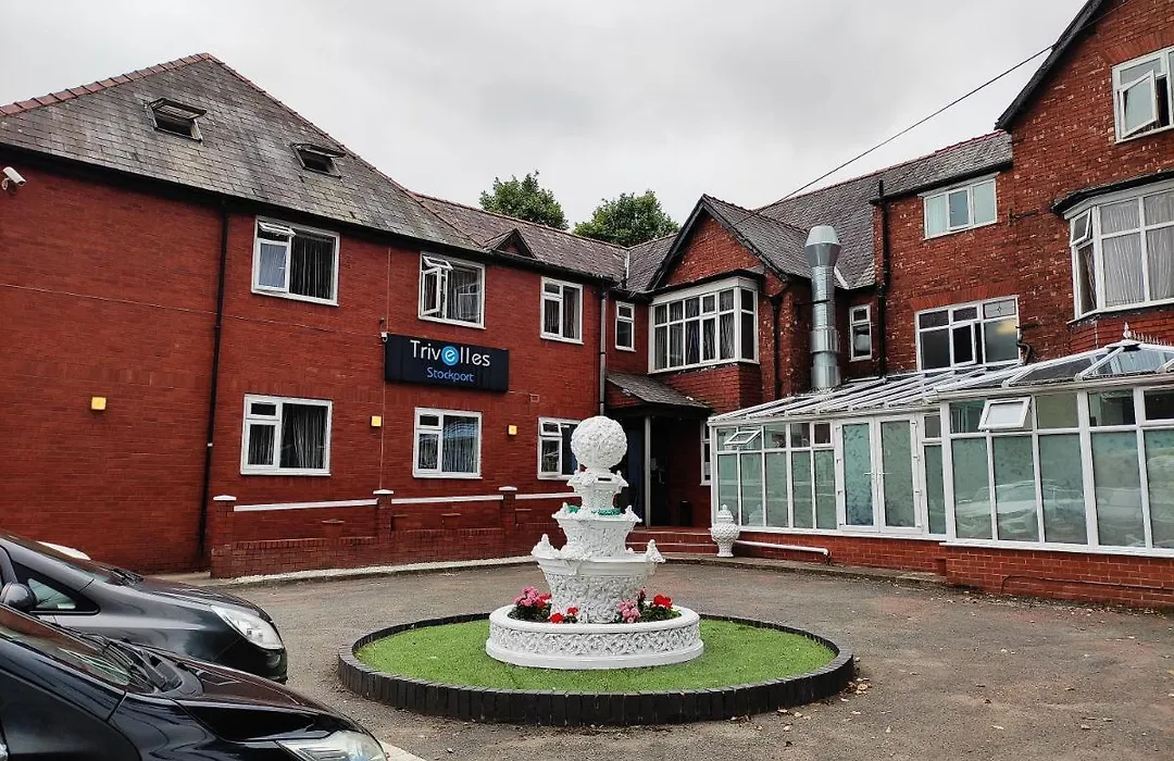Trivelles Mayfair,Stockport-1