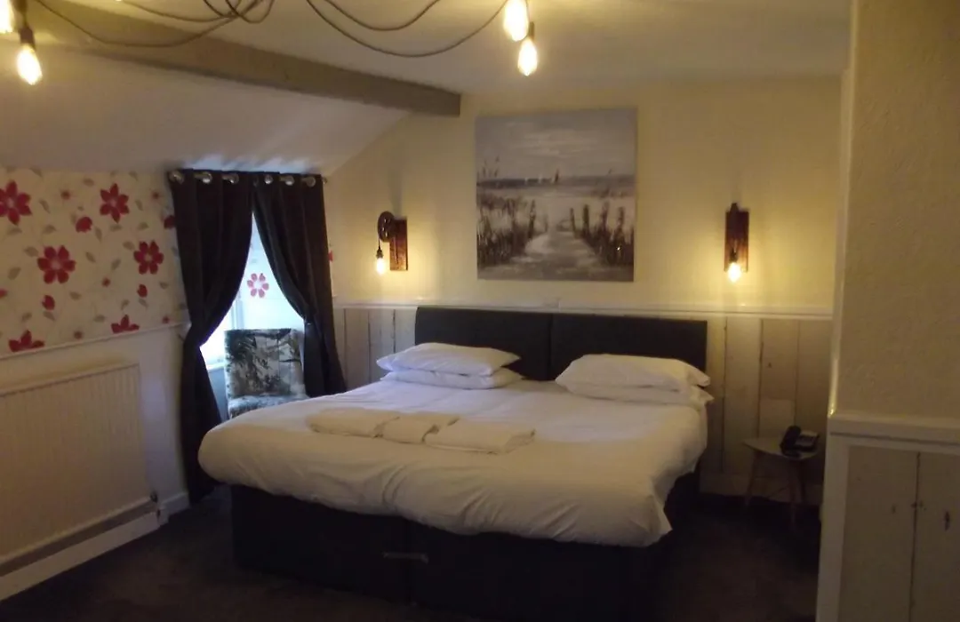 The Liverpool Arms Hotel-1