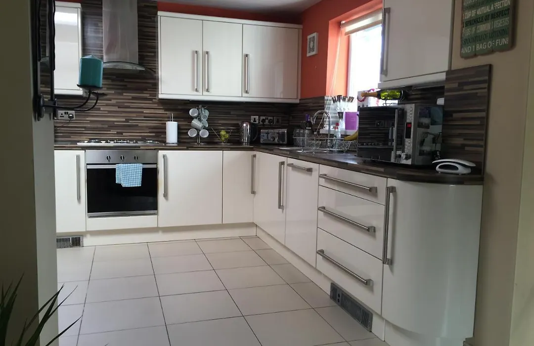 The Mews - Less Than 1Km To City Centre - Stadium - Castle - 10 Min Walk-1