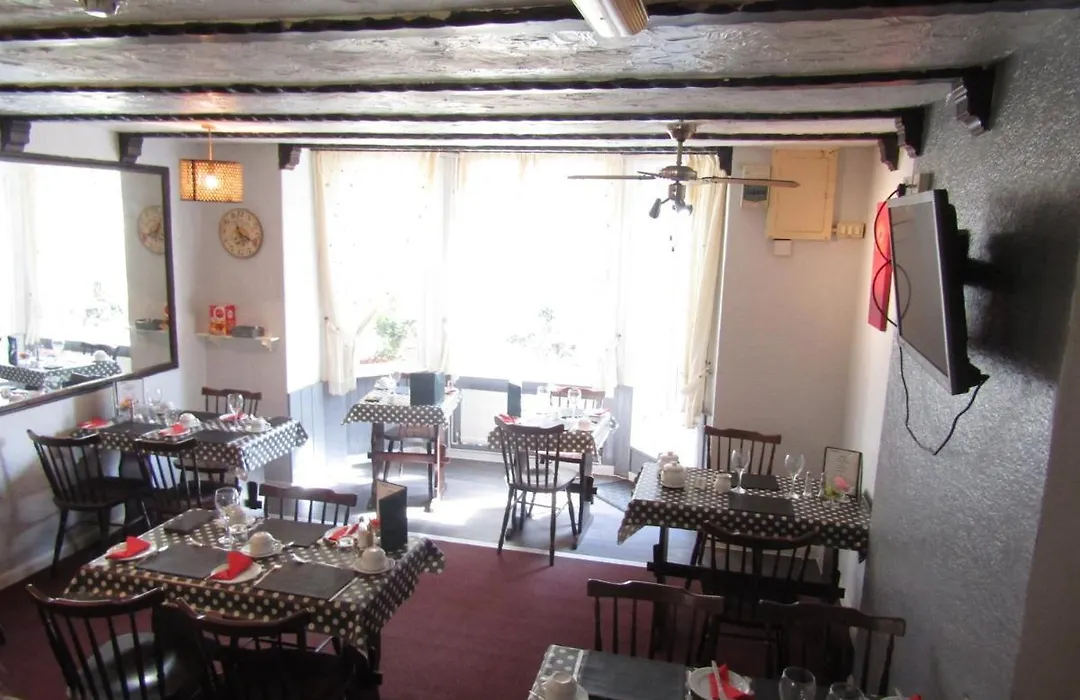 Silverstone House-1