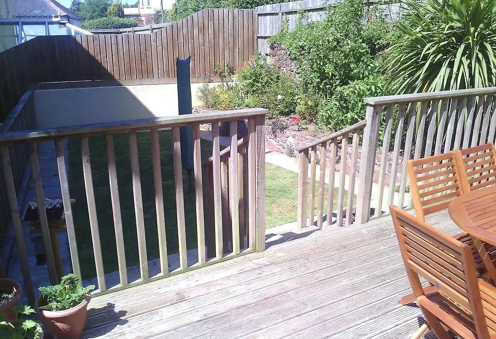 Yew Tree House-1