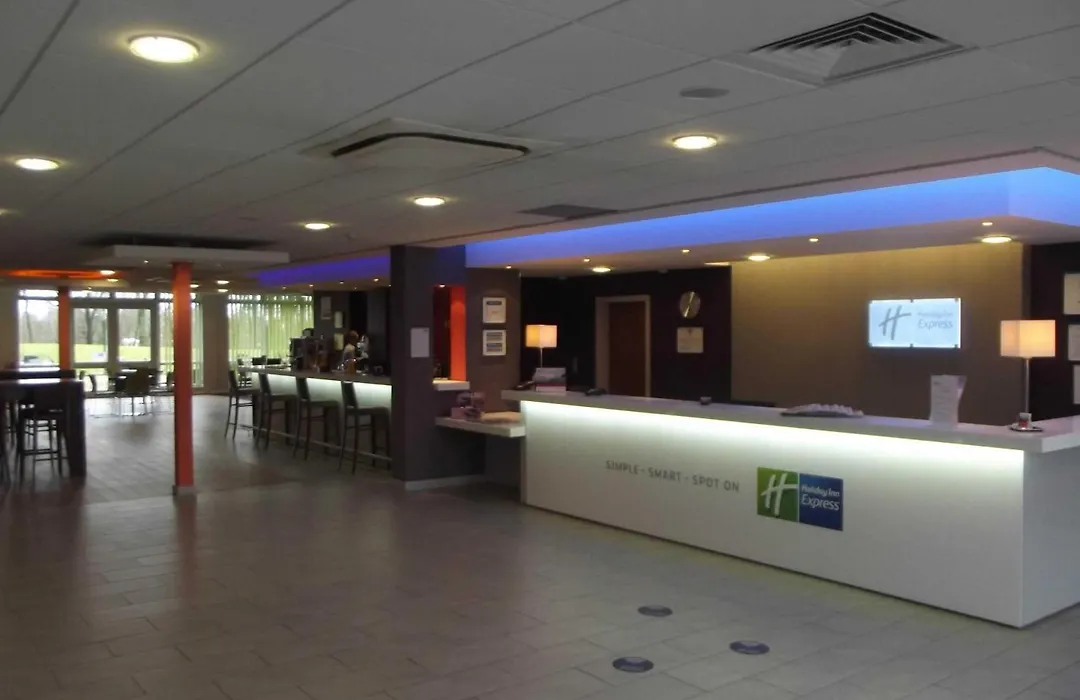 Holiday Inn Express Preston South By Ihg-1