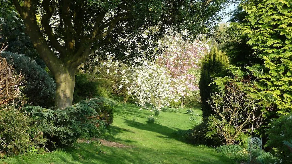 Shallowdale House-1