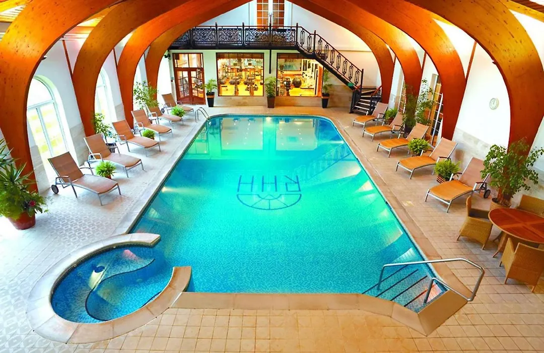 Rowton Hall Hotel And Spa-1