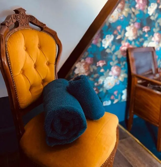 Mollys Boutique Hotel-1