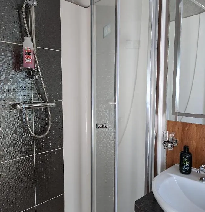 Lovely Caravan Haven Littlesea With Unrestricted Views To The Fleet Lagoon-1