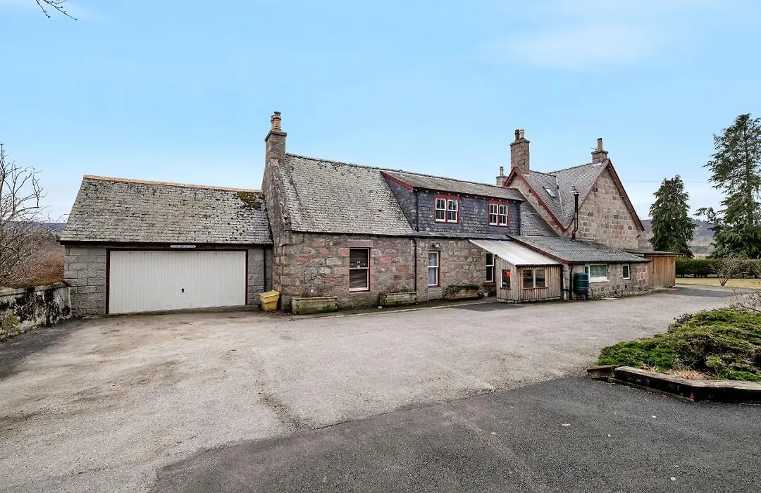Creag Meggan-1