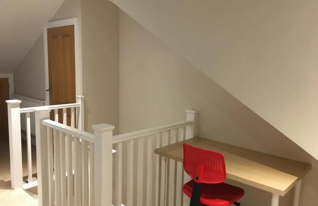 Derby Pride Park Private Ensuite Room- 2 Beds- Free Parking-1