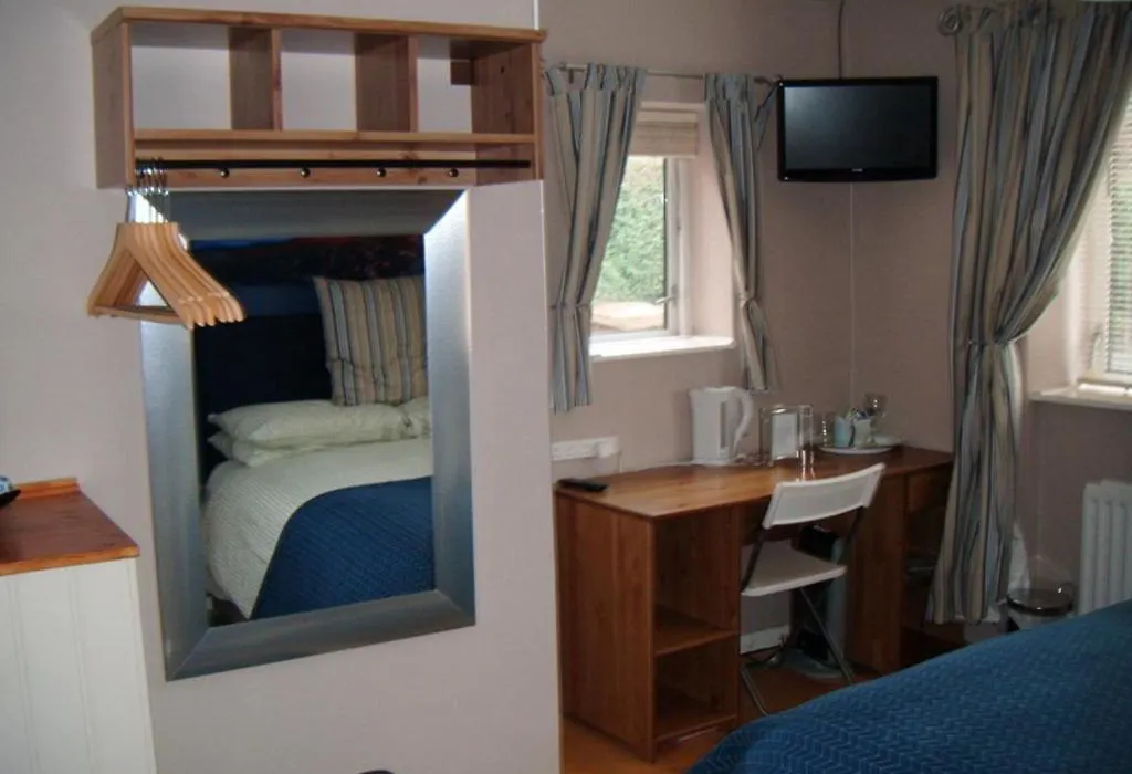 Greengables Guest House-1