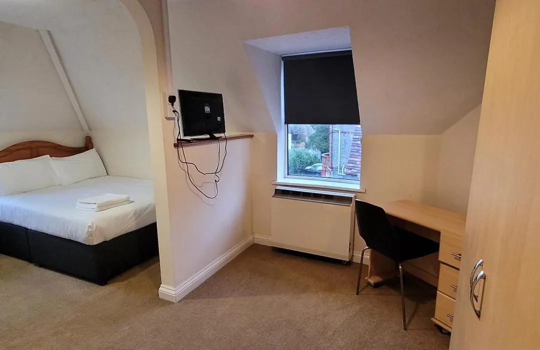 Reading Budget Apartments-1