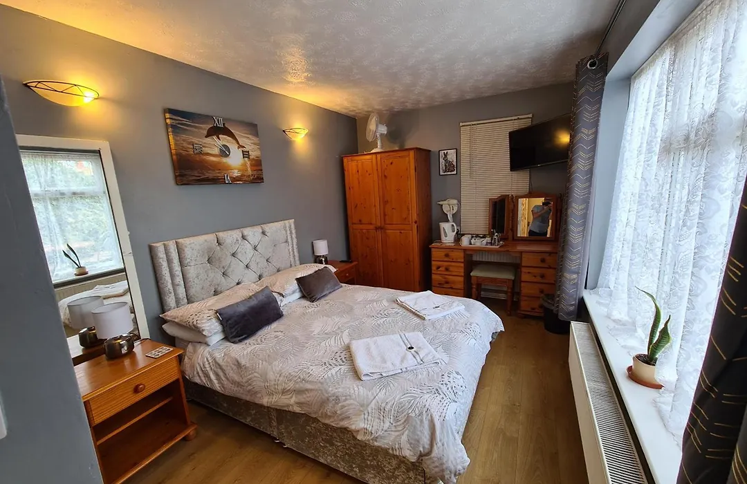 Beachdene Guest House-1