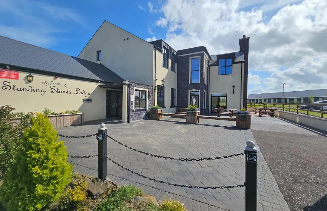 Standing Stones Lodge-1