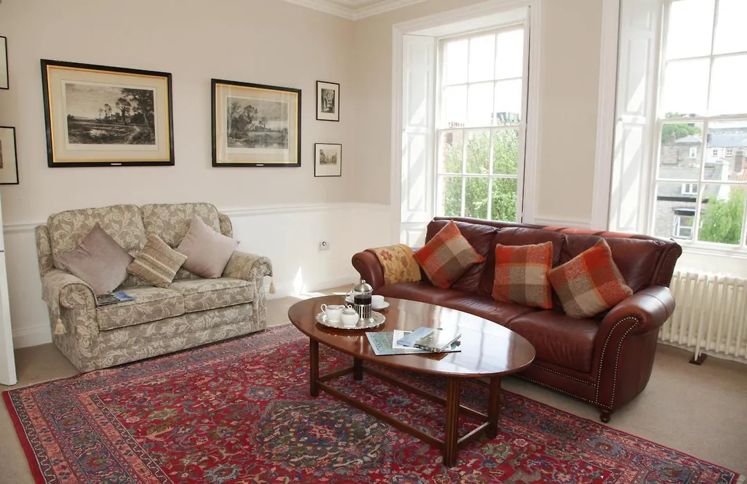 Thistlebank Townhouse-1