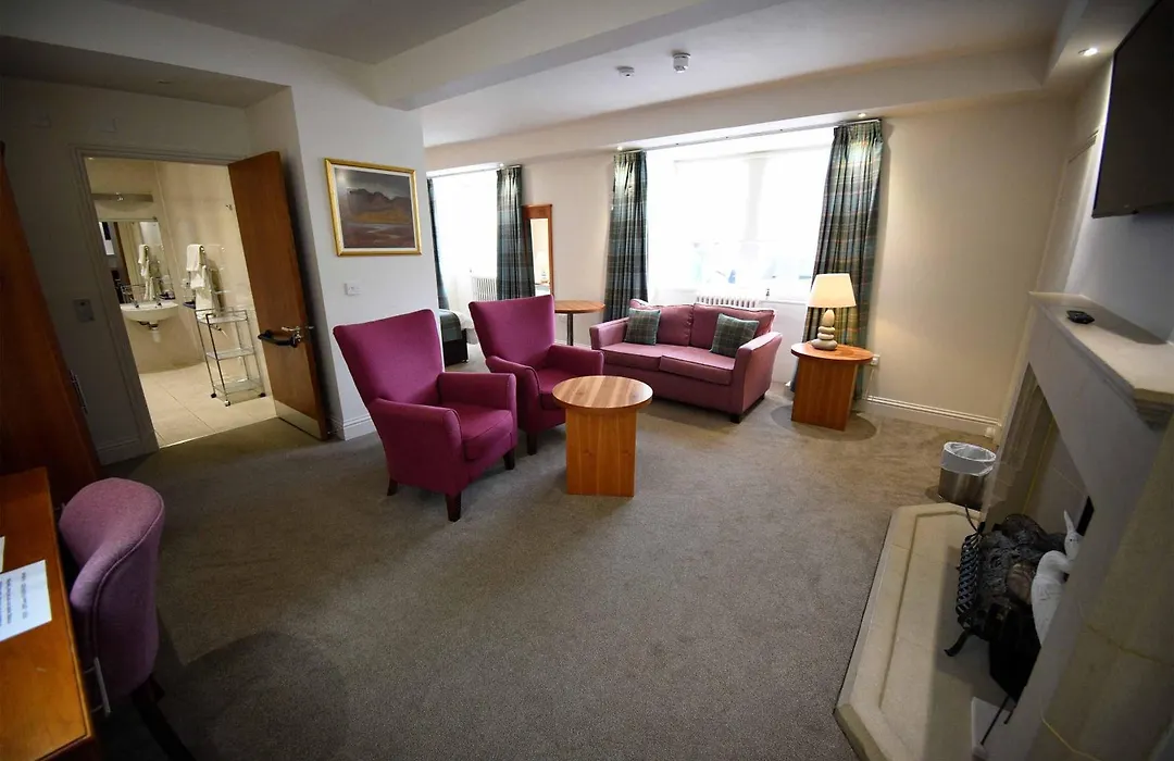 The Royal Hotel-1