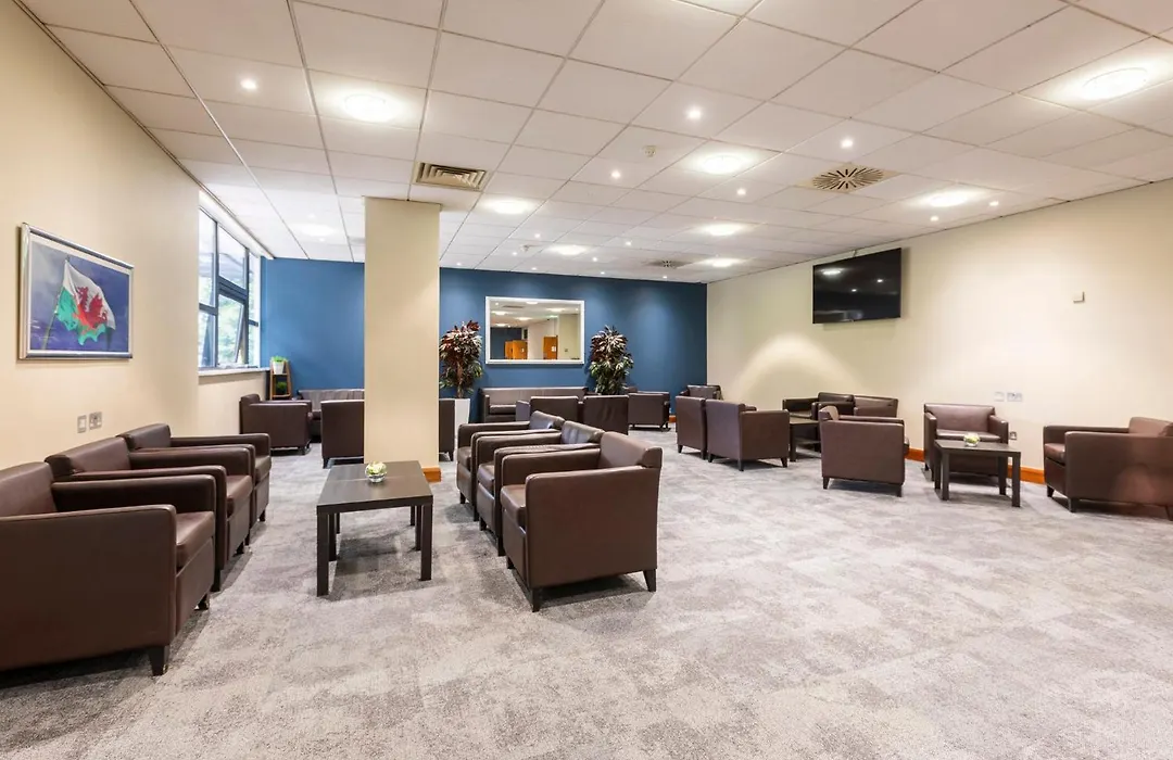 Holiday Inn Cardiff City Centre By Ihg-1