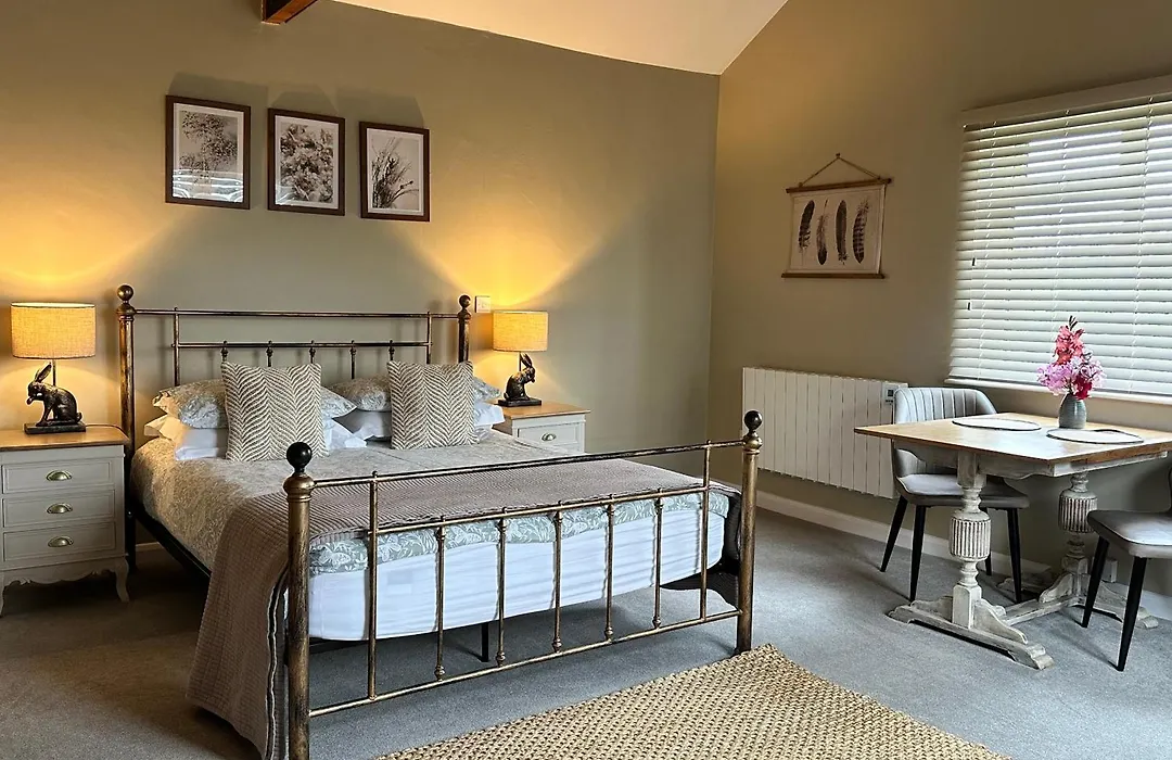 White House Farm - Beautiful Self Contained Courtyard Rooms-1