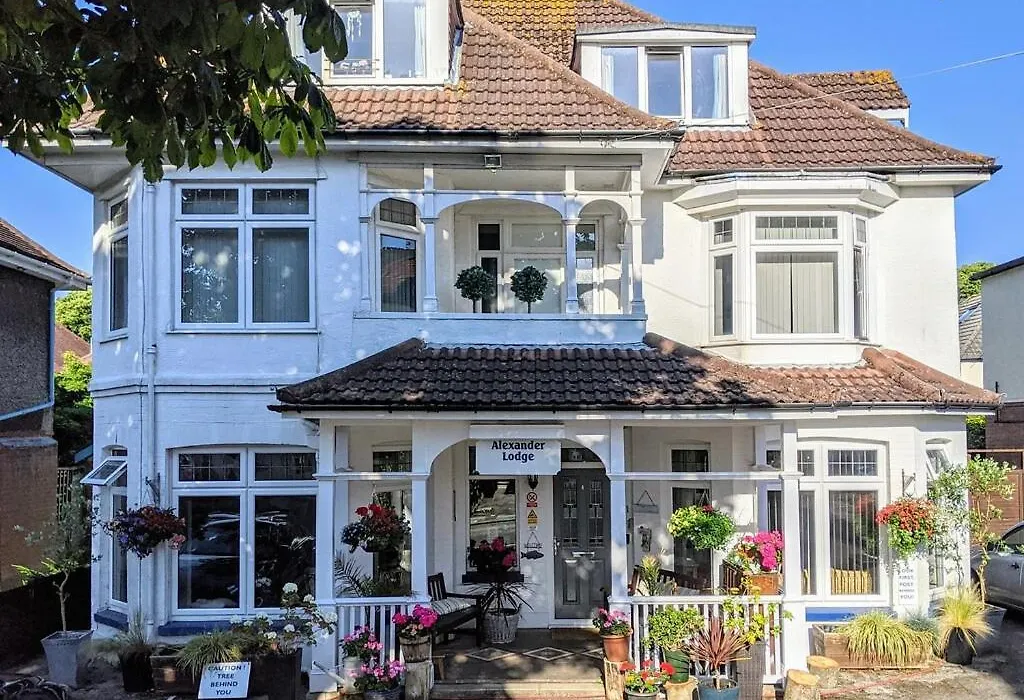 Alexander Lodge-1