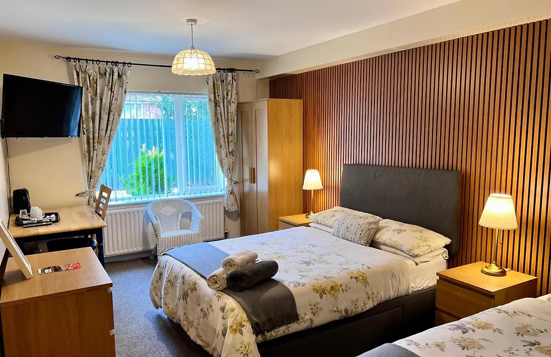 Ashfield Bed & Breakfast-1
