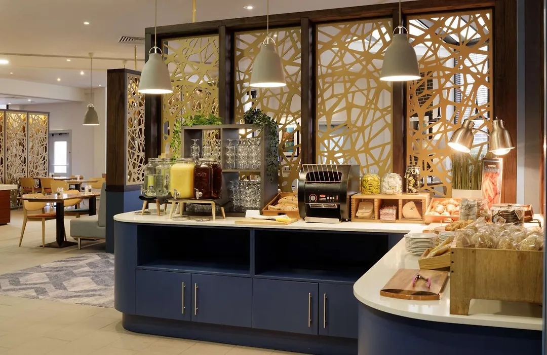 Doubletree By Hilton Manchester Airport-1
