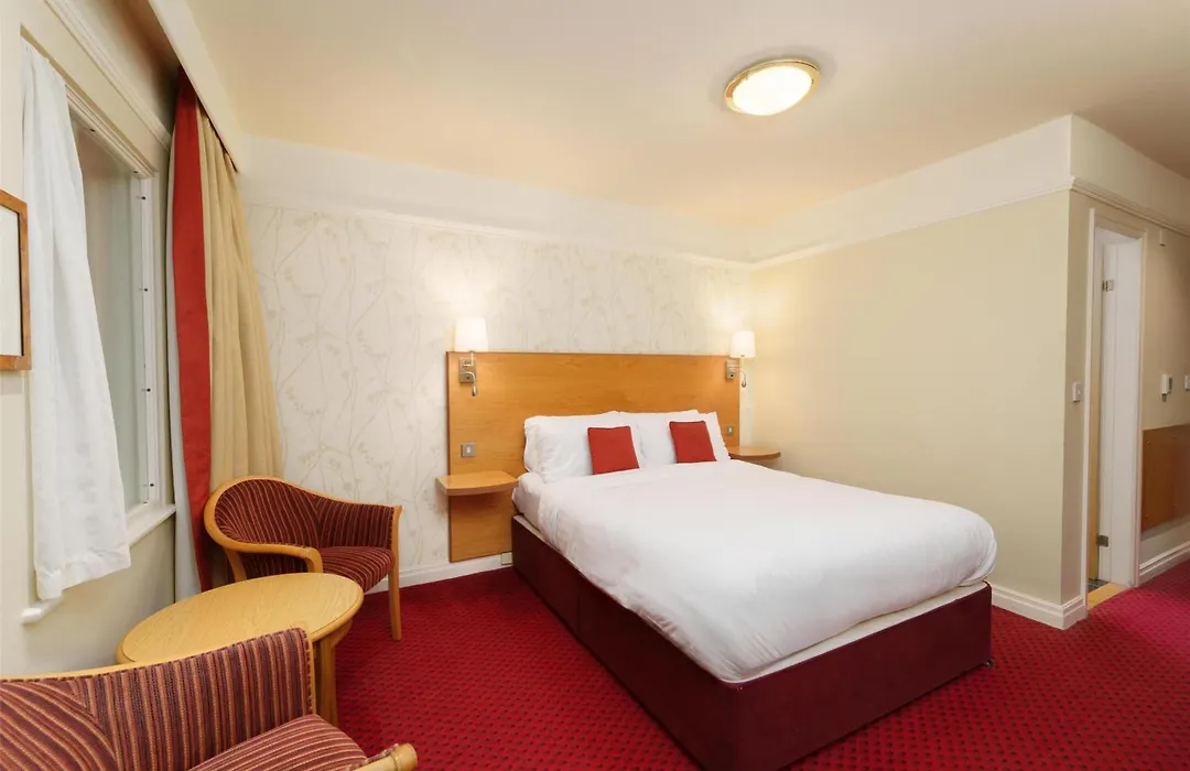 Best Western Plus Milford Hotel-1