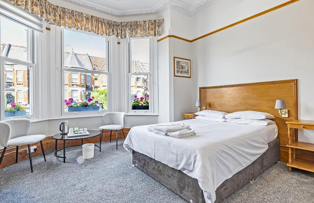Heatherbank Guest House-1