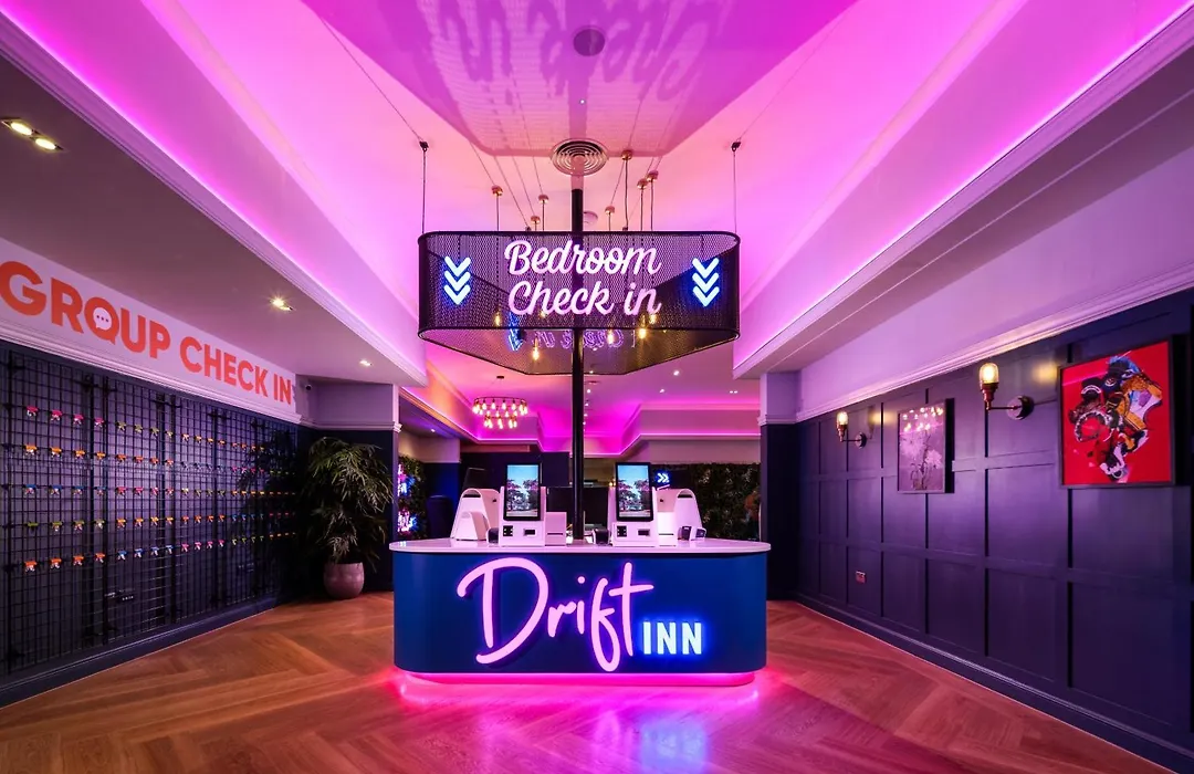 Drift Inn At Wyboston Lakes-1