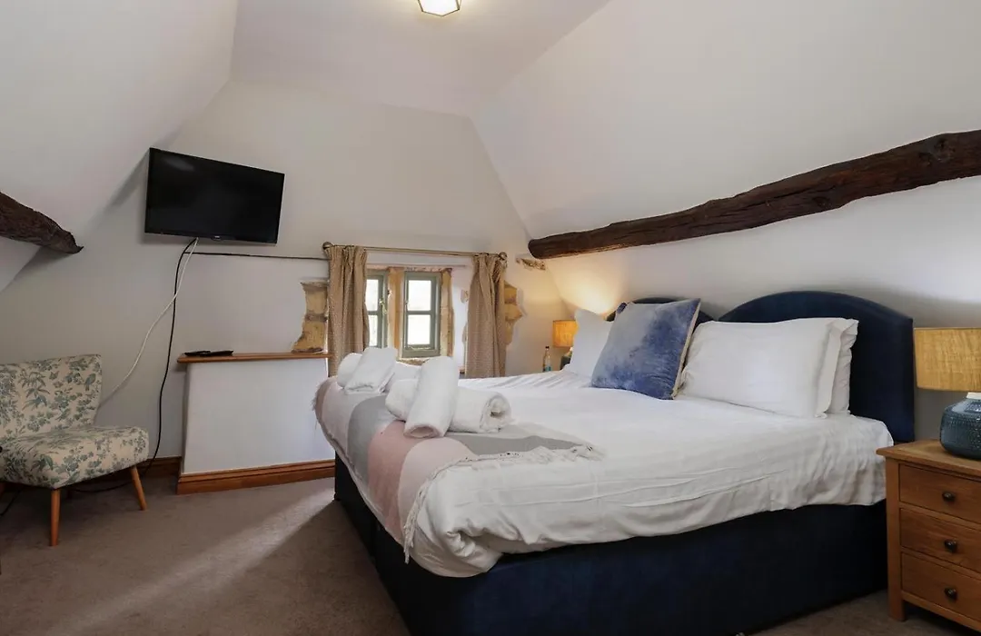 The Plough B&B-1