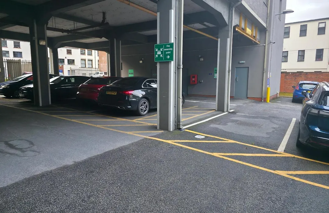 Hampton By Hilton Sheffield-1