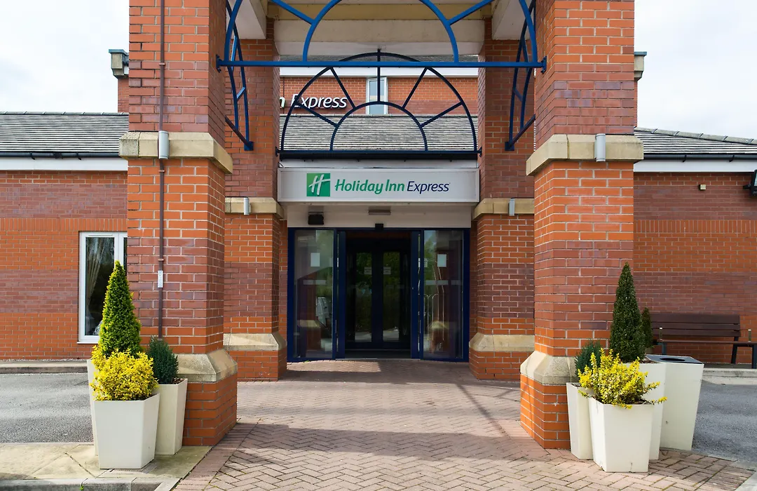 Holiday Inn Express Manchester East By Ihg-1