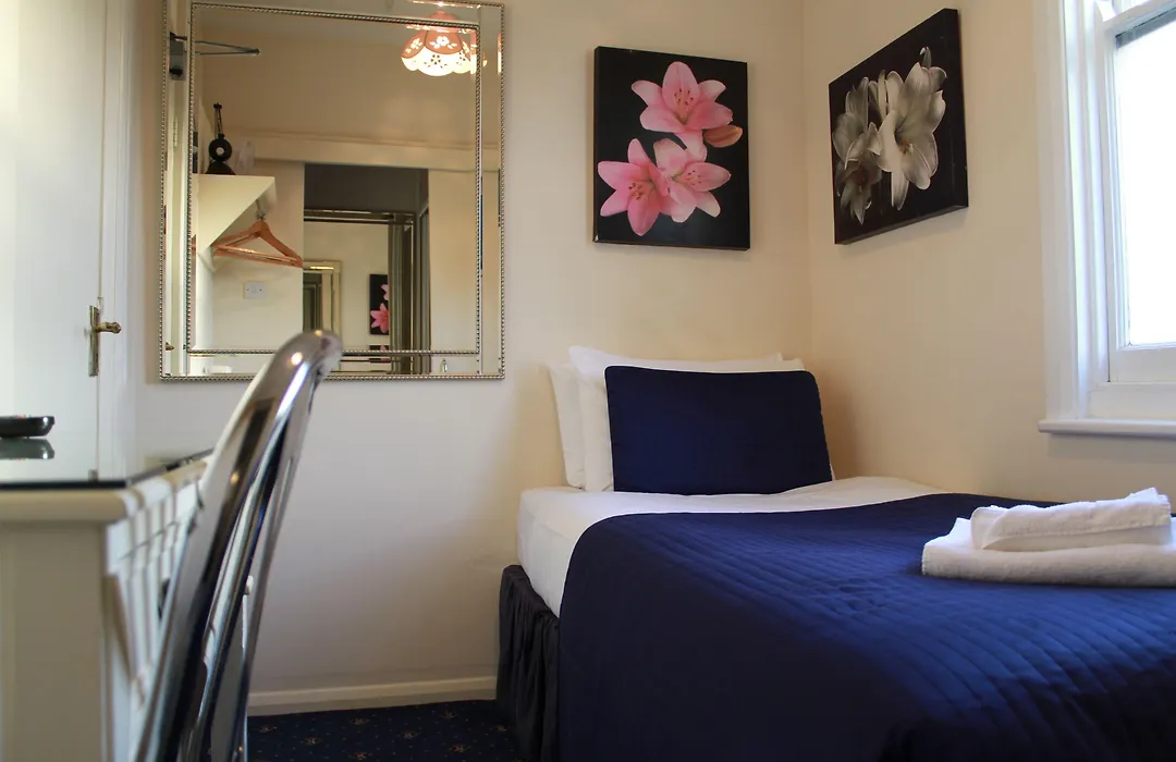 Blades Hotel-1