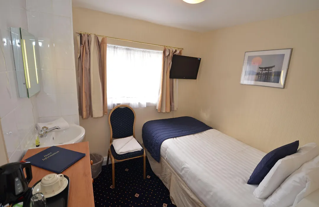 Parkwood Hotel-1