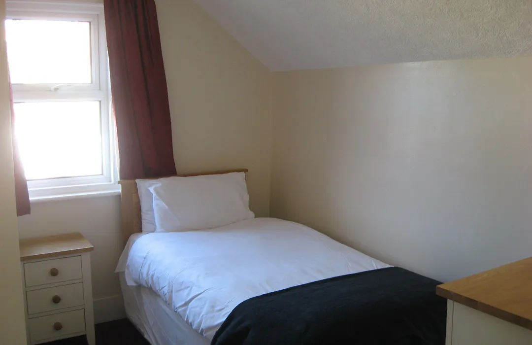 Eastbourne Reymar-1