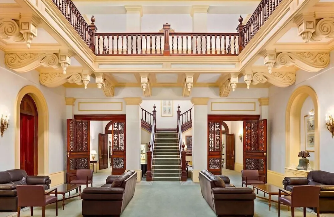 Trenython Manor Resort-1