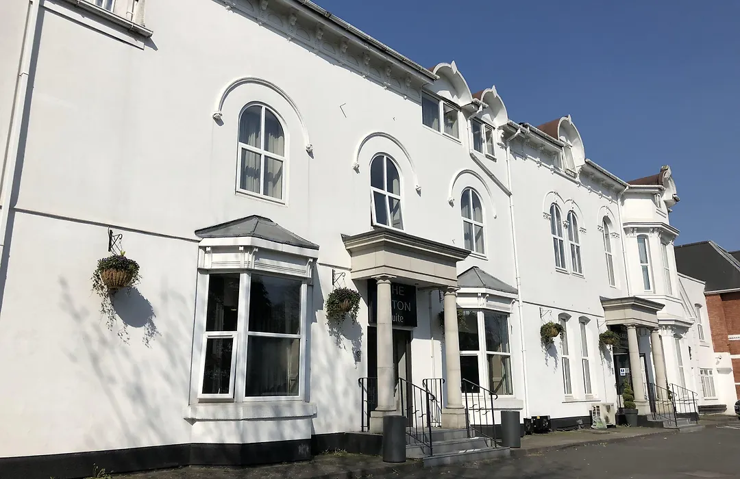 Eaton Hotel-1