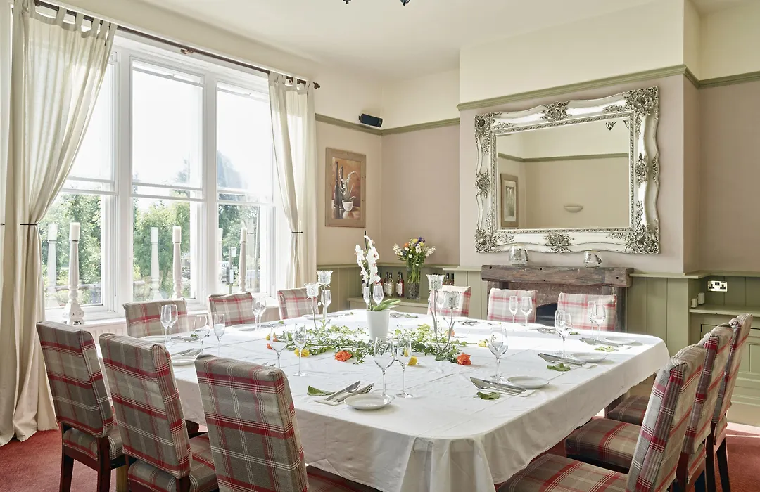 Tennant Arms Hotel-1