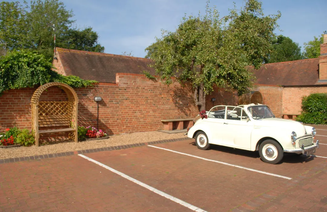 Stratford Limes Hotel-1